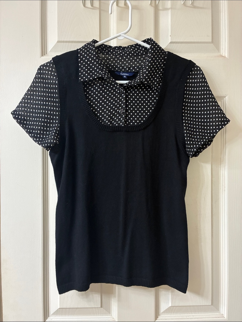 🌷3 for $25🌷Reitmans, US M, Black & White Polka Dot Shirt With Sewn In Vest